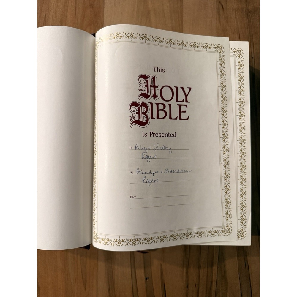 Holy Bible Family Edition New King James Version Red Letter Nelson 255BGCE - Picture 4 of 11